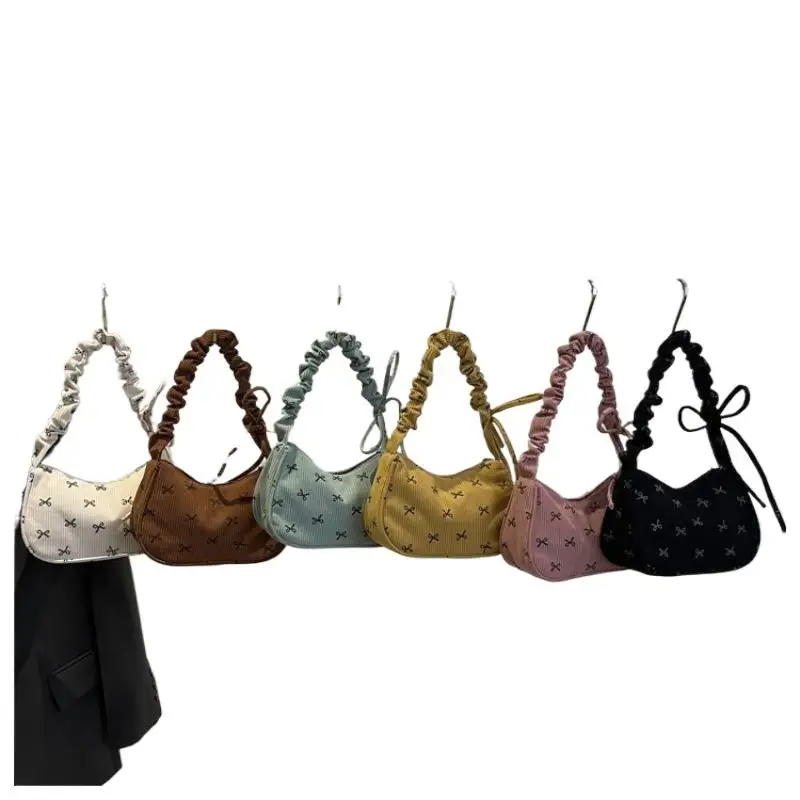 Niedliche Cordtasche mit Schleifendruck und gerafftem Riemen in verschiedenen Farben für den täglichen Gebrauch, Einkäufe und Arbeit. – Detail 6