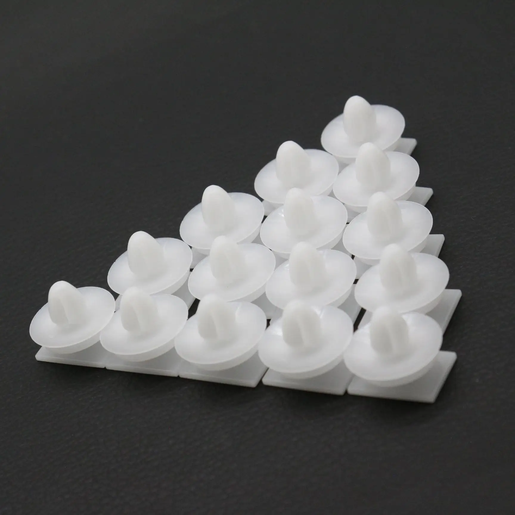 

15 Pcs White Nylon Door Scuff Plate Retainer Clips Fit For Lexus GX460 2010-2023 GX470 2003-2009 LX570 2008-2021 | 51787-60070