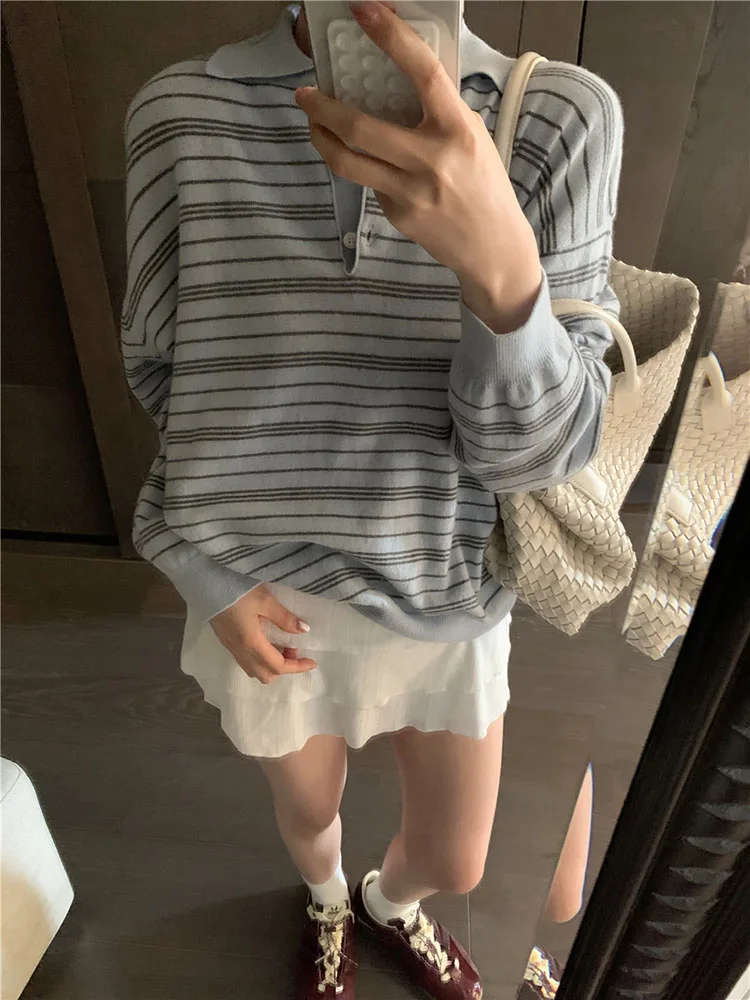 سترة محبوكة بياقة بولو على الطراز القديم للنساء، فضفاضة بأكمام طويلة، تصميم جديد للخريف، نحيفة ومتعددة الاستخدامات بنمط مخطط ...