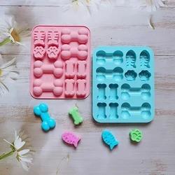 12 hole Cat Claw Bone and Fish Silicone Mold Ice Cube Candy Tray Food Grade Chocolate Cookies Baking Pan Pet Frozen Treats Mould