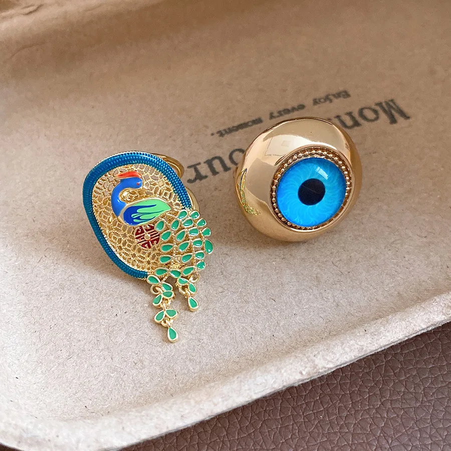 Vintage Peacock Hollow Painted Ring for Women Girls Copper Olive Leaf Tail Open Ring Jewelry