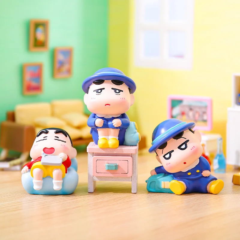 Casuale 1 pz Anime Crayon Shin-Chan Action Figure Non vuole andare a scuola Figurine Modello di bambola Decorazione auto Giocattoli per bambini Regali