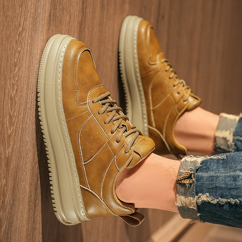 

Winter Men's Casual Breathable Lace Up British Style Shoes, Flat Shoes, Thick Soled Sneakers, Street Style Fashionable Shoes