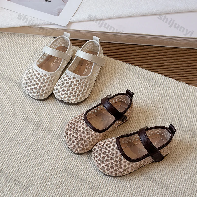 

Модные дышащие сетчатые туфли-балетки для девочек, летние новые повседневные туфли Мэри Джейн с мягкой подошвой, нескользящие детские сандалии