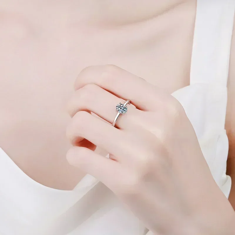 

Elegant Design 1CT Pigeon Egg Shape Moissanite Luxury Ring Female Wedding Band PT950 Platinum for Women Fitting Party New Style