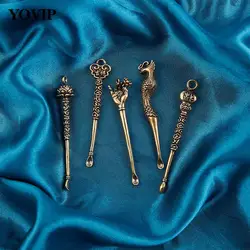 1pc Retro Brass Portable Ear Cleaning Tool Dragon Ear Pick Ear Wax Remover Curette Cleaner Keychain Pendants Ear Spoons