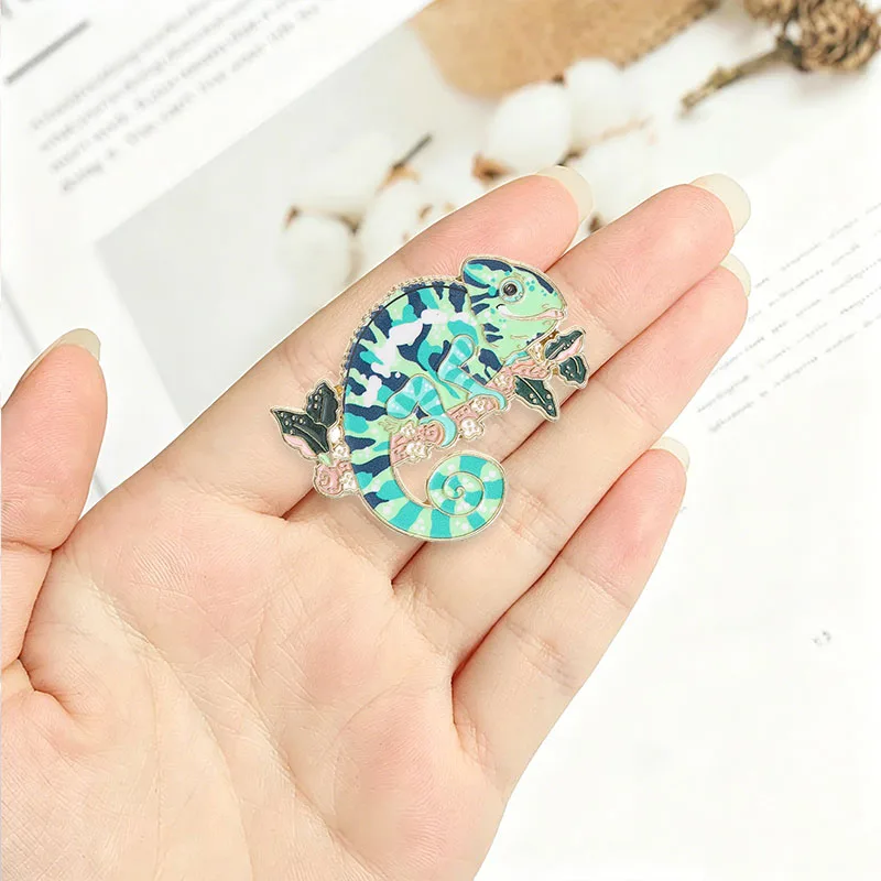 Fantasy Chameleon Floral Enamel Pins Lizard Animal Cartoon Brooch Backpack Lapel Badge Jewelry Accessory Party Gifts for Friends