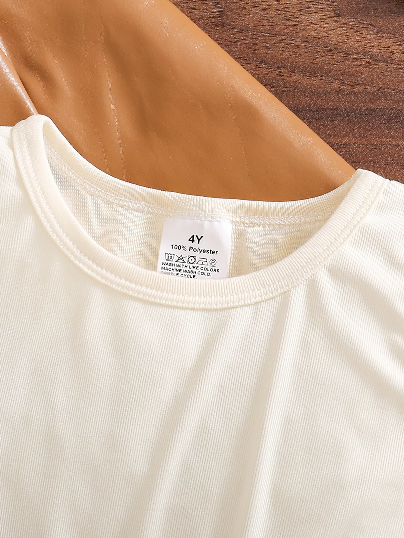 2-teiliges Mädchen-Outfit für 4–8 Jahre, gerüschte PU-Crop-Jacke + ärmelloses Prinzessinnenkleid aus Tüll mit Gürtel – Detail 4
