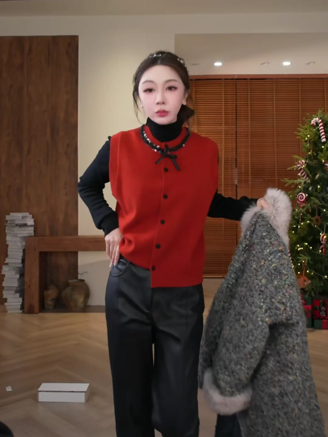 

Модный осенне-зимний шерстяной комплект Tang Yue: свитер и брюки, женский роскошный легкий ансамбль с высоким воротником, универсальный