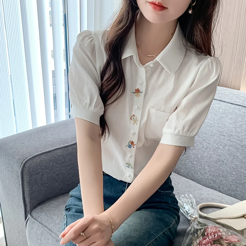 Embroidered Short Sleeved Blouse Summer Women's Shirts New Doll Collar Shirt Sweet Ladies Tops Korean Fashion Women's Clothing