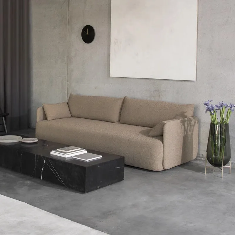 Canapé en tissu moderne de style italien, salon simple pour trois personnes, combinaison de design nordique et spatial à main levée