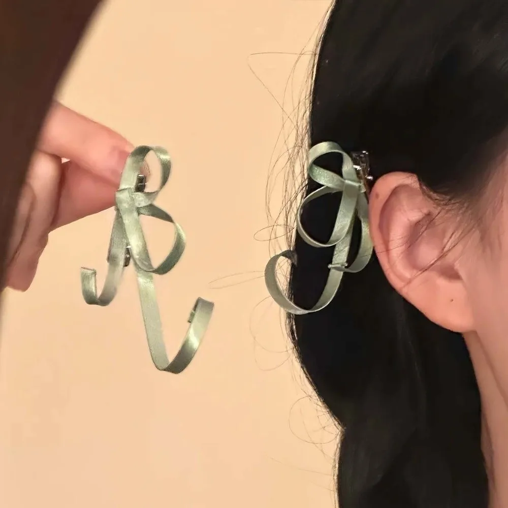 1 Pair 3D Satin Ribbon Bow Barrettes Silky Flowing Chinese Bow Hairpins Secure Exquisite Side Hair Clip Stage