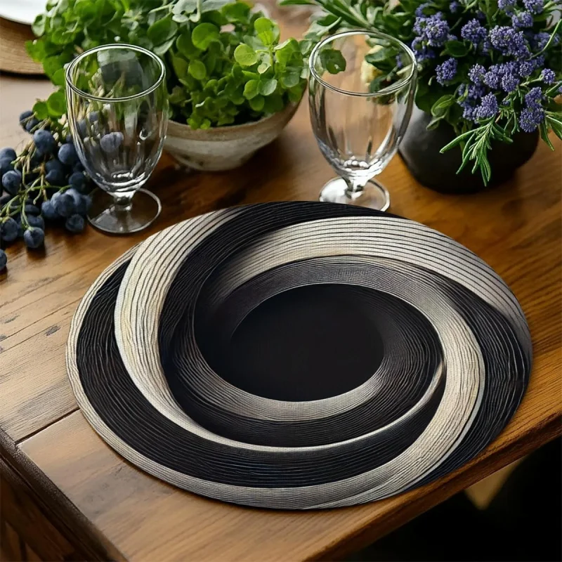 VIKAMA Black And White Circular Placemats, Oil Resistant And Heat-Insulating Dining Table Mats, Desktop Decorative Accessories