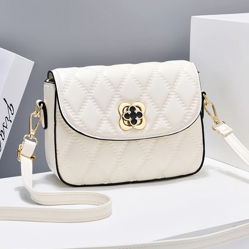 

Sli Korean Version Ladies Small Square Bag Trendy oulder Crossbody Bag Diamond id Design Versatile Faionable Bag
