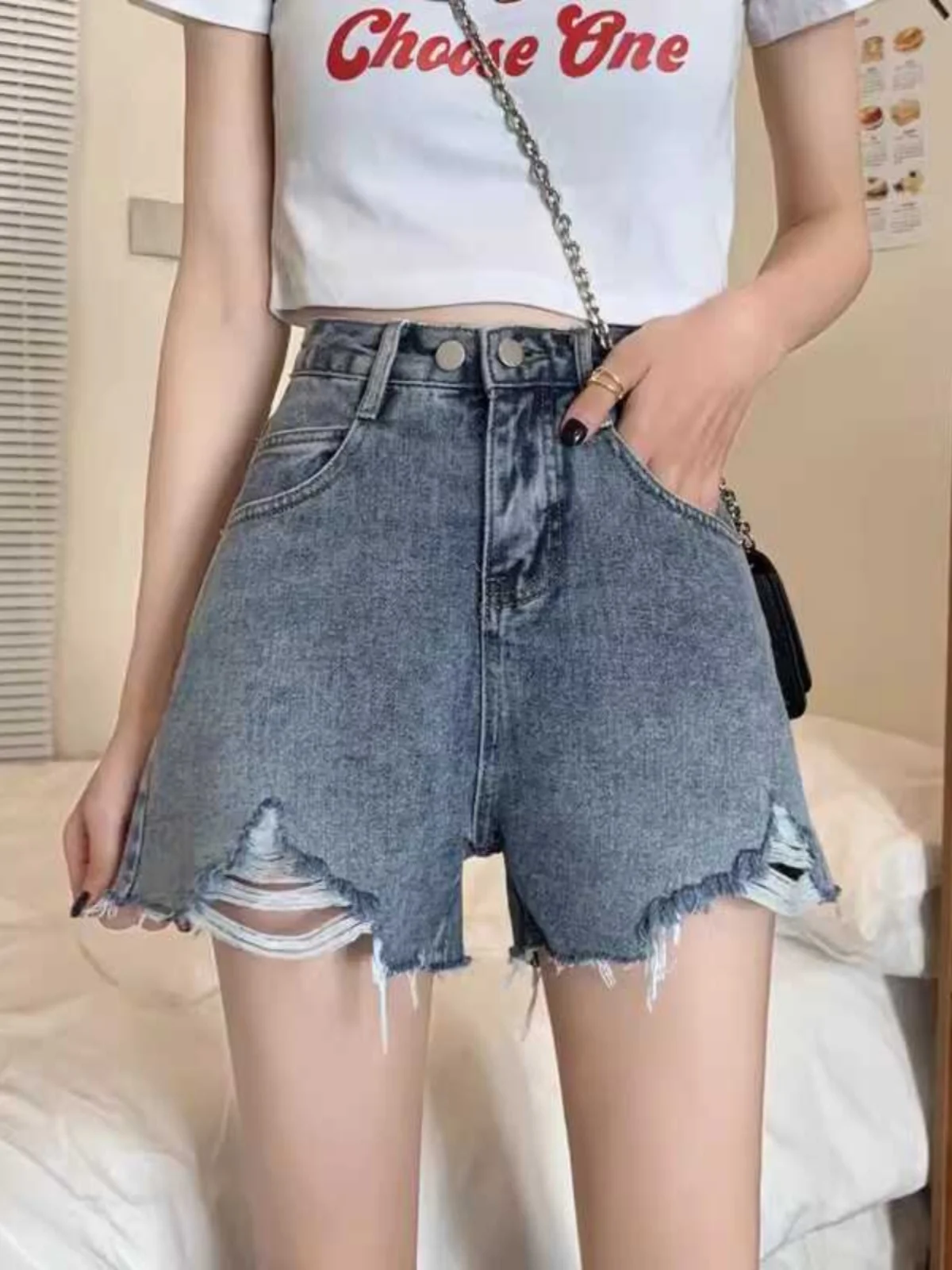 

High Waist A-Line Short Jeans Shorts for Women Summer New Style Frayed Hem Wide Leg Super Short Hot Pants Casual Denim Skinnies