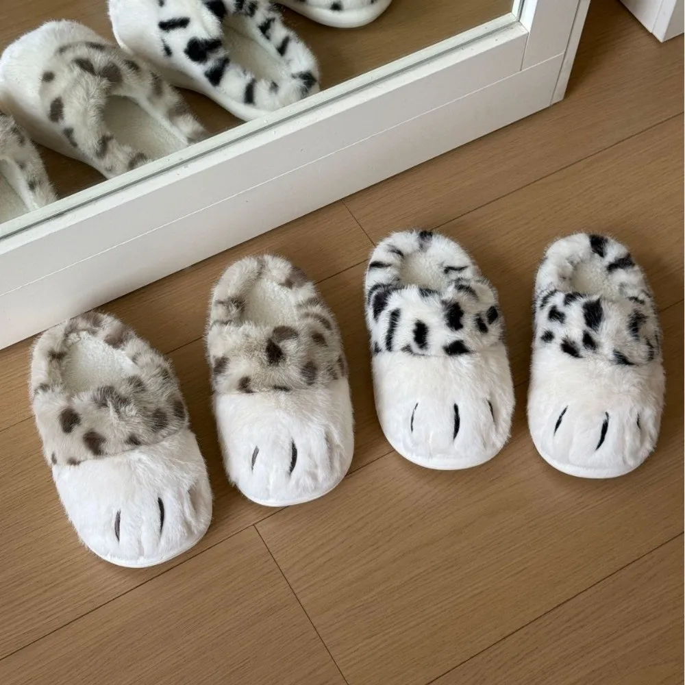 Cozy Kitty Leopard Print Cat Paw Slippers Soft Cute Plush Cat Claw Slippers Creative Animal Winter Fluffy Slides Bedroom view 4