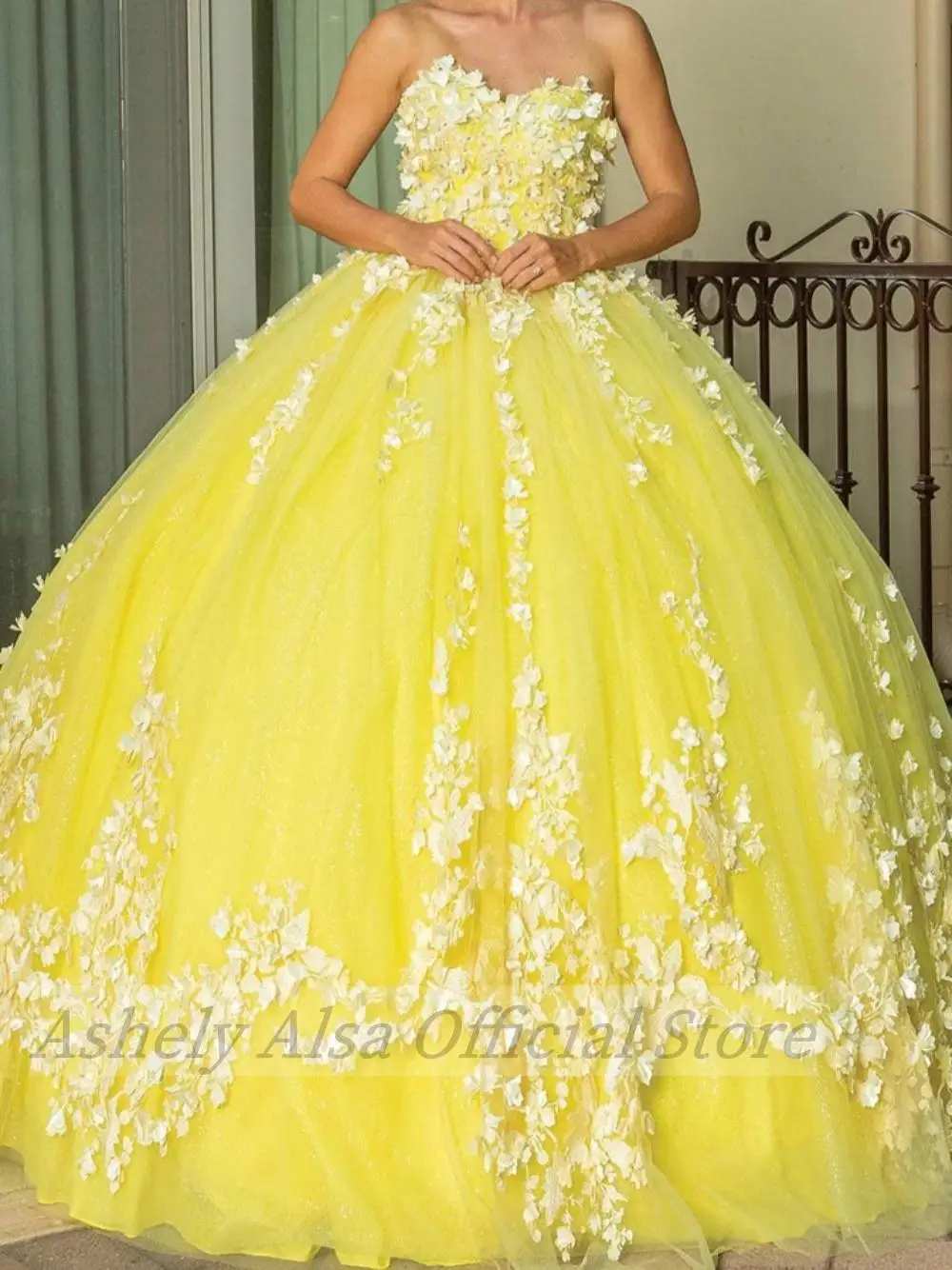 Customized Yellow Prom Dresses With Wrap Flower Applique Puffy Sweet 16 Girl Birthday Party Gown vestidos de 15 quinceañera 2024