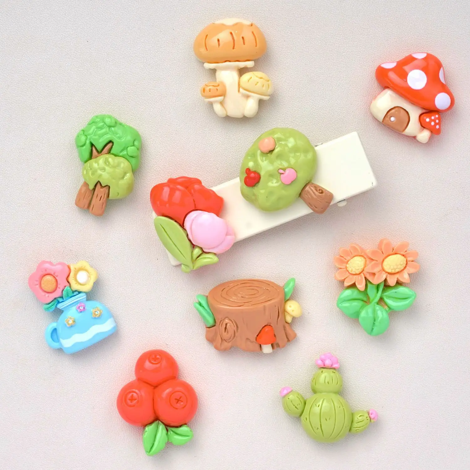 10PCS Scene Garden Cartoon Cream Gel Phone Case Bracelet DIY Jewelry Pendant Resin Accessories Handmade Accessories