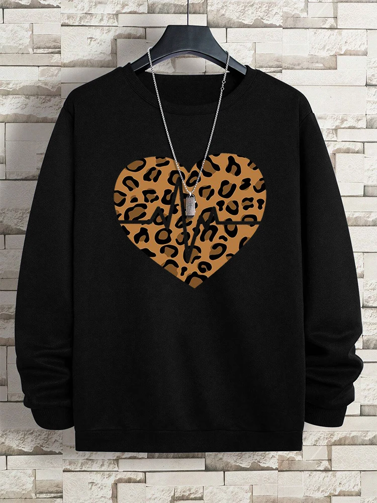 Classic Leopard Print Heart Men Hoodies Crewneck Fleece Sweatshirt Hip Hop Loose Pullover Fashion Comfortable Mens Hoody Tops