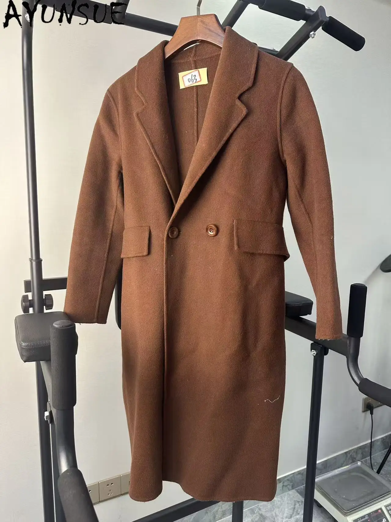 AYUNSUE سترة من الصوف الحقيقي للنساء ملابس شتوية حزام متوسط الطول معطف واق من المطر تعزيز فريد عيوب صغيرة لا استرداد لا تبادل #1