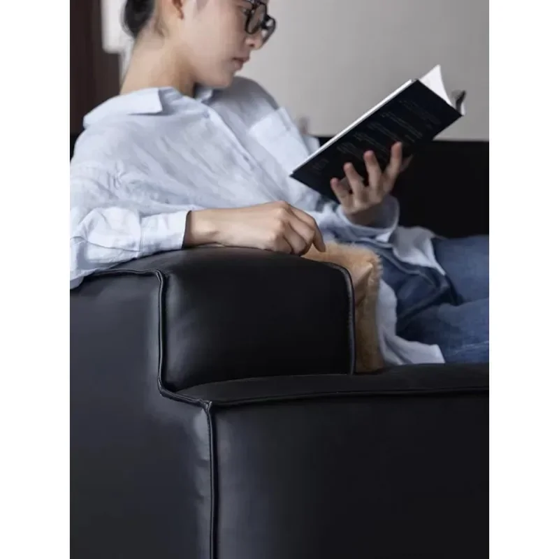 

Italian black leather sofa first layer cowhide livin g roo m small apartment designer light luxury leather so fa