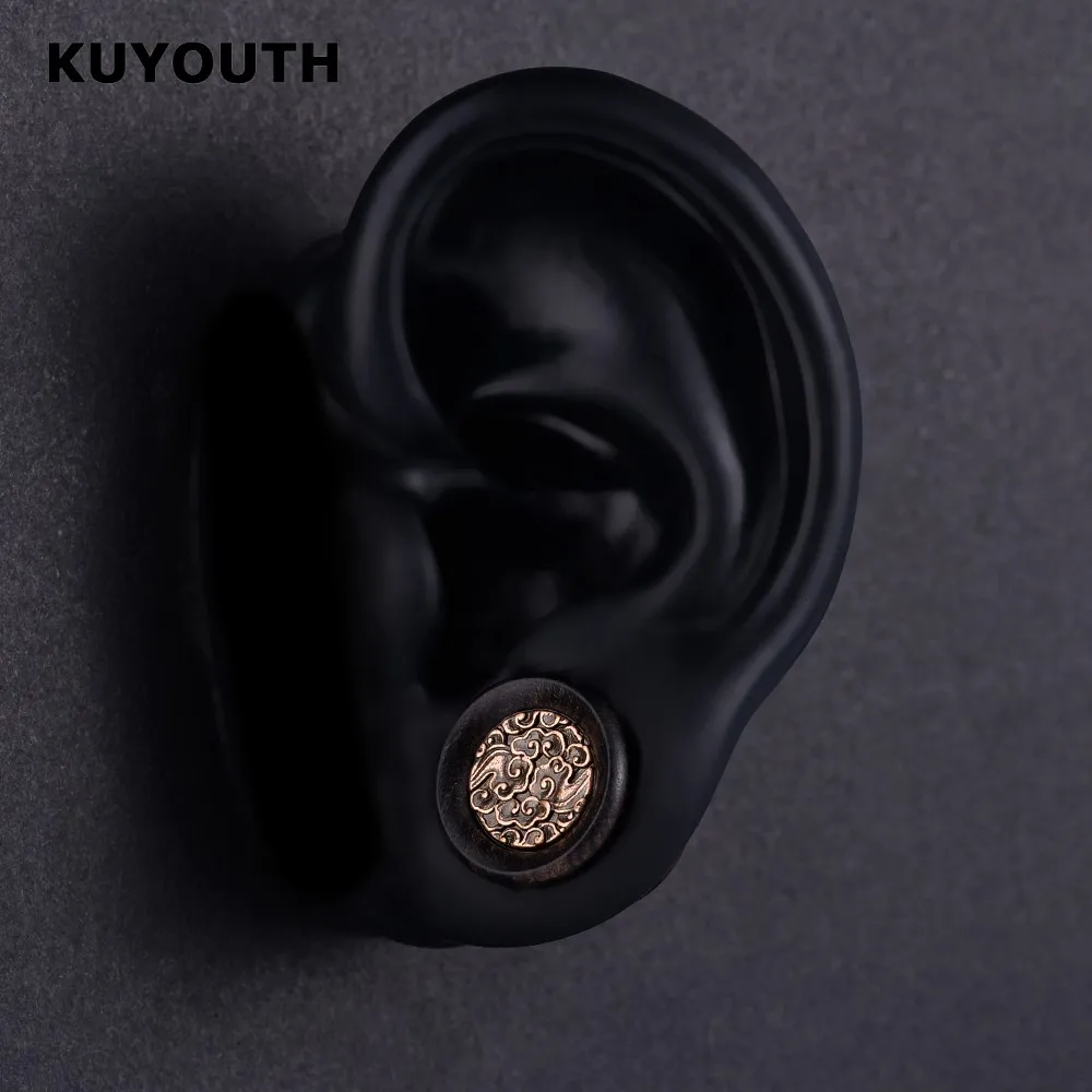 KUYOUTH Retro Wood Auspicious Cloud Pattern Ear Plugs Expanders Gauges Body Piercing Jewelry Earring Tunnels Stretchers 2PCS