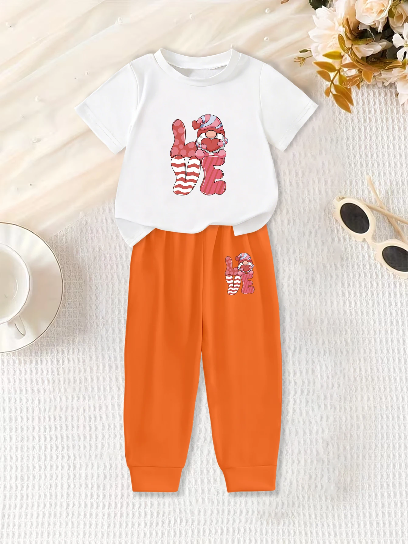 

2 предмета: летний милый милый комплект из 2 предметов для девочек на День святого Валентина, комплект с английским узором «Любовь»