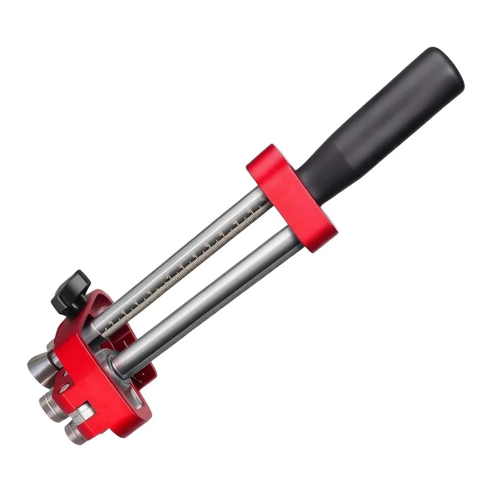 Single Disc Manual Hemming Machine Built for Durability and Precision in For Sheet Metal Fabrication and Repair Work