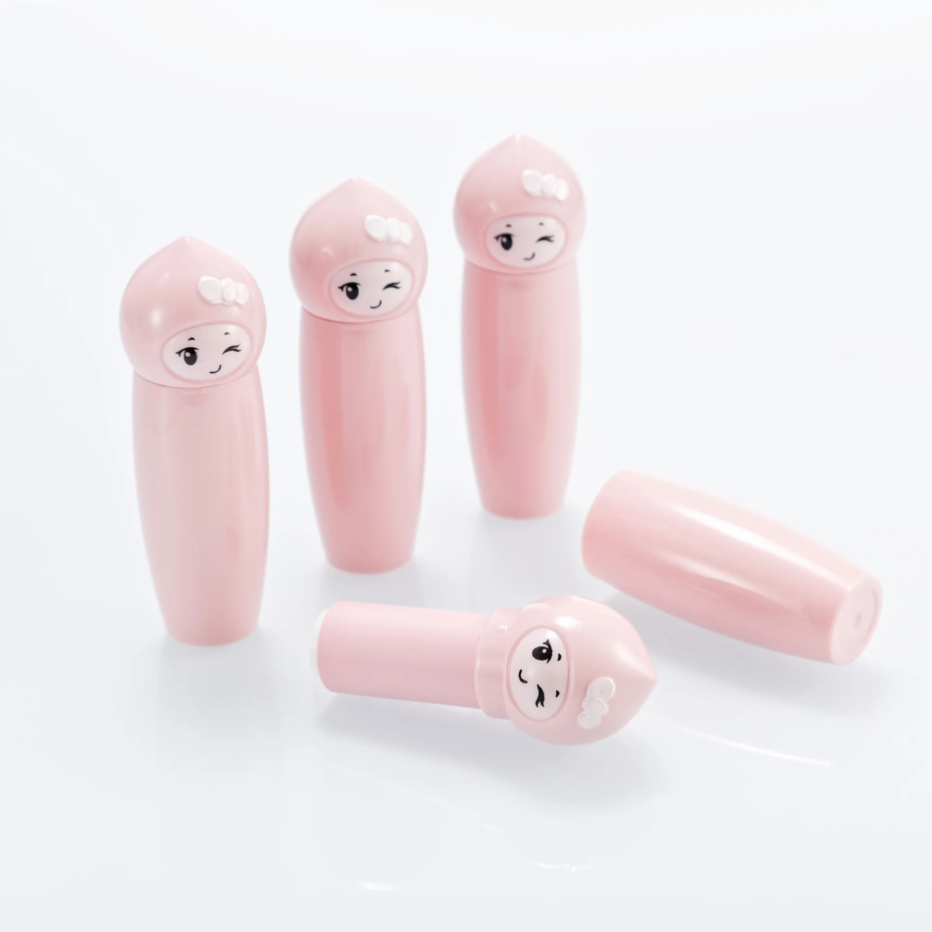 50 pcs 3.6g DIY Pink Cosmetic Tube Lipstick Container Empty Tubes Self made cute Lipstick Containers Tubes