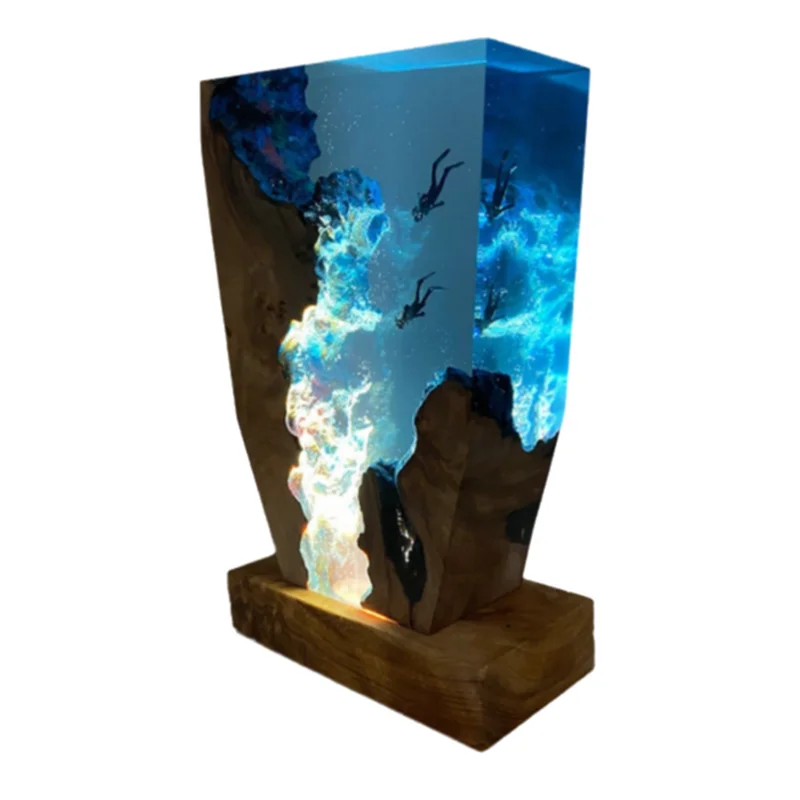 B84B-Seabed Exploration Organism Resin Table Light 2 Divers Resin Table Light Seabed Exploration Theme Night Light