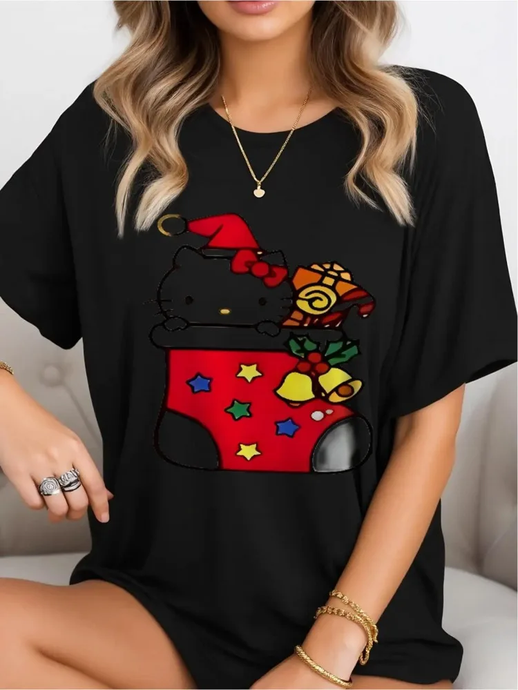 サンリオ ハローキティ レディース クリスマス Tシャツ サンタ帽子とキャンディケイン柄のかわいいホリデーデザイン カワイイ Tシャツ