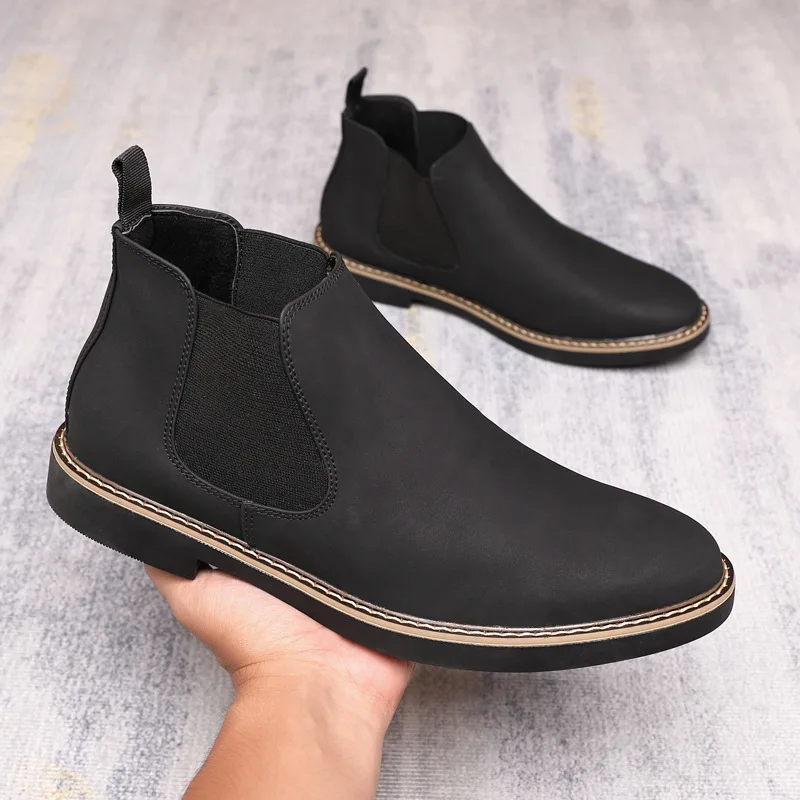 

New autumn frosted Boots Trendy versatile anti slip footwear Fashion Chelsea men's boots British style casual Men's shoes Botas