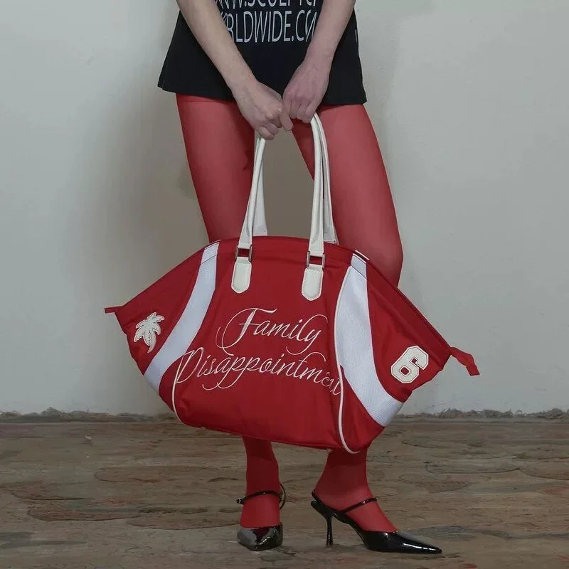 Bolso de mano de gran capacidad estilo American Street Sport, bolso de hombro rojo con bordado de letras, bolso de viaje informal para ir al trabajo y axila