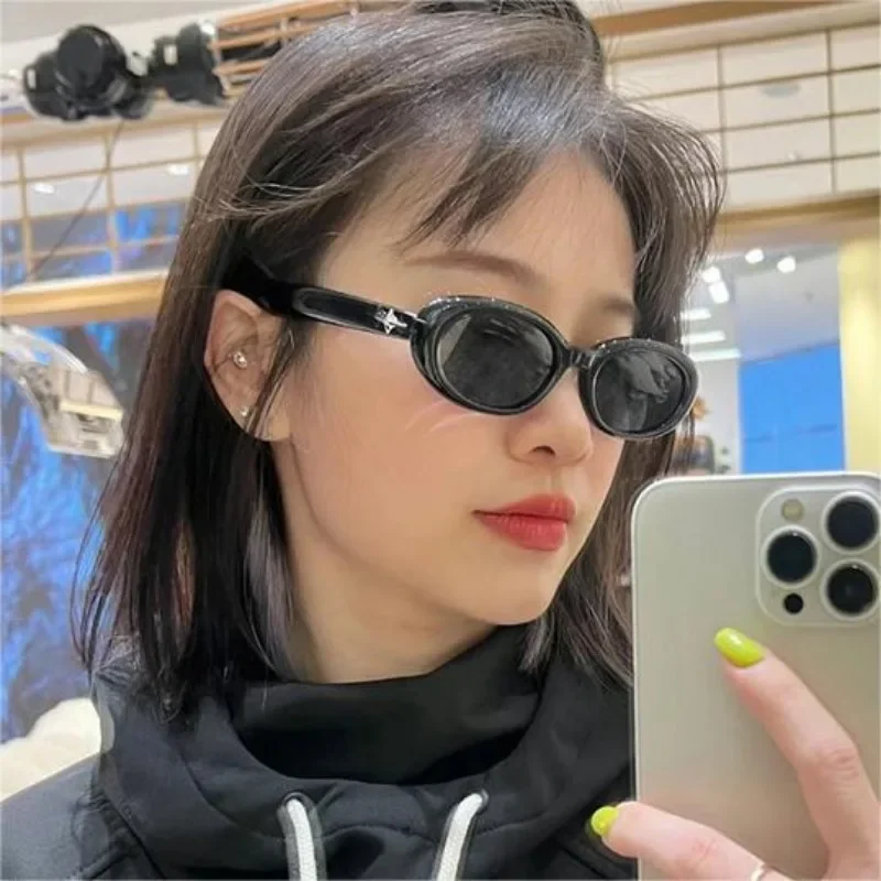 New Black Framed Sunglasses Women's Star Style Mirror Legs Advanced Oval Glasses Sunglasses Outdoor Glasses Accessories