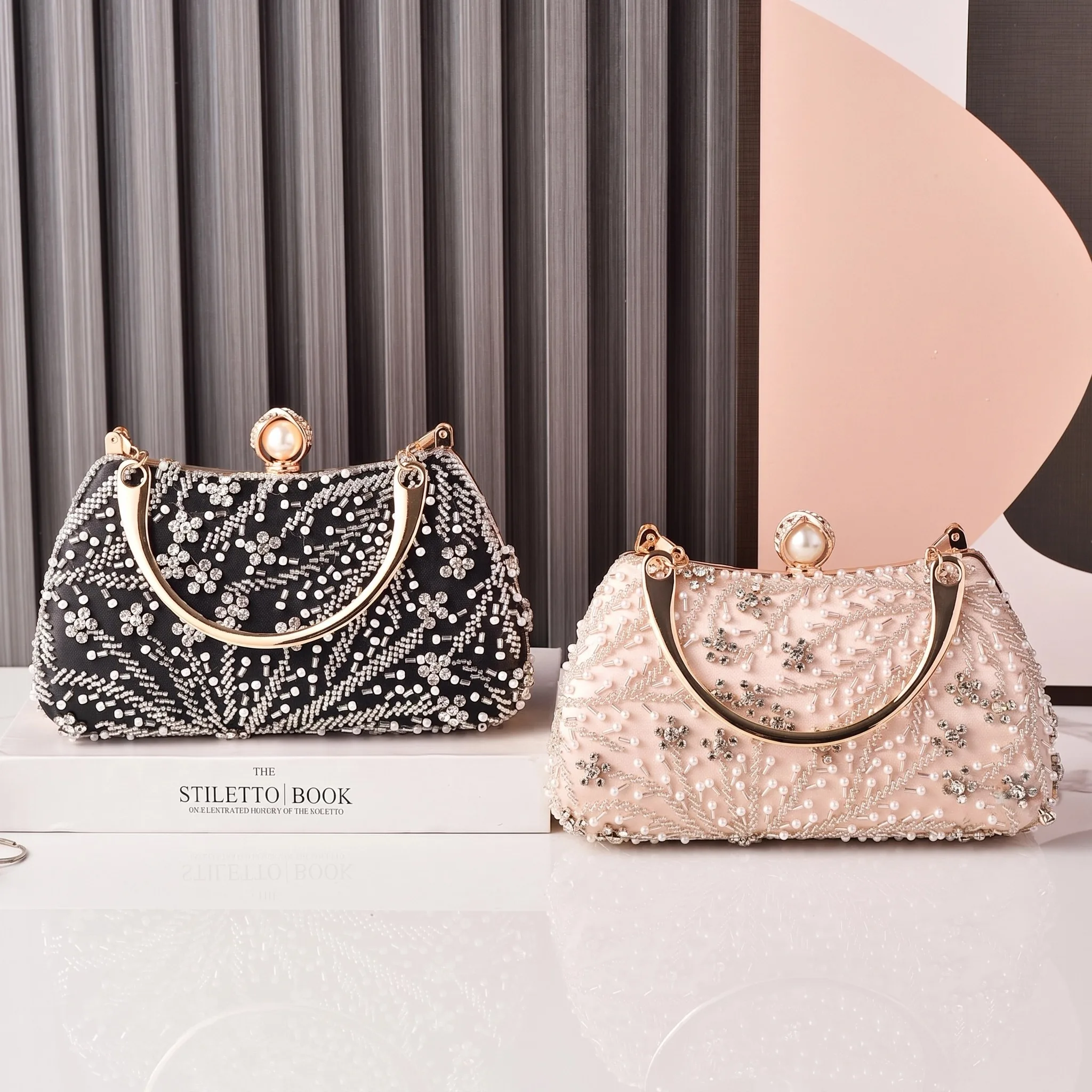Bolsa de Mão Preta com Miçanga - Luxury Bags China Wholesale avaliação e preço