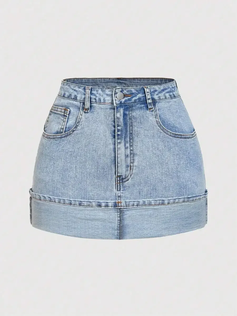 Minifalda vaquera azul claro lavada para mujer con dobladillo enrollado y bolsillos delanteros