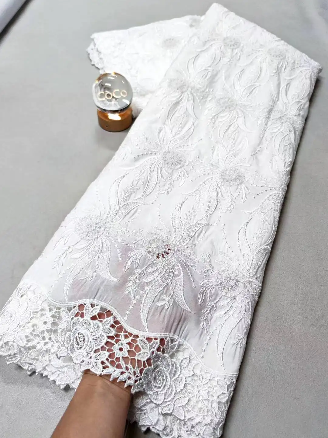 

2025 High-Quality Nigerian for Wedding Dress Tulle Lace Fabric Embroidery Sequins Party Guipure Chiffon Sewing 5Yard XL114