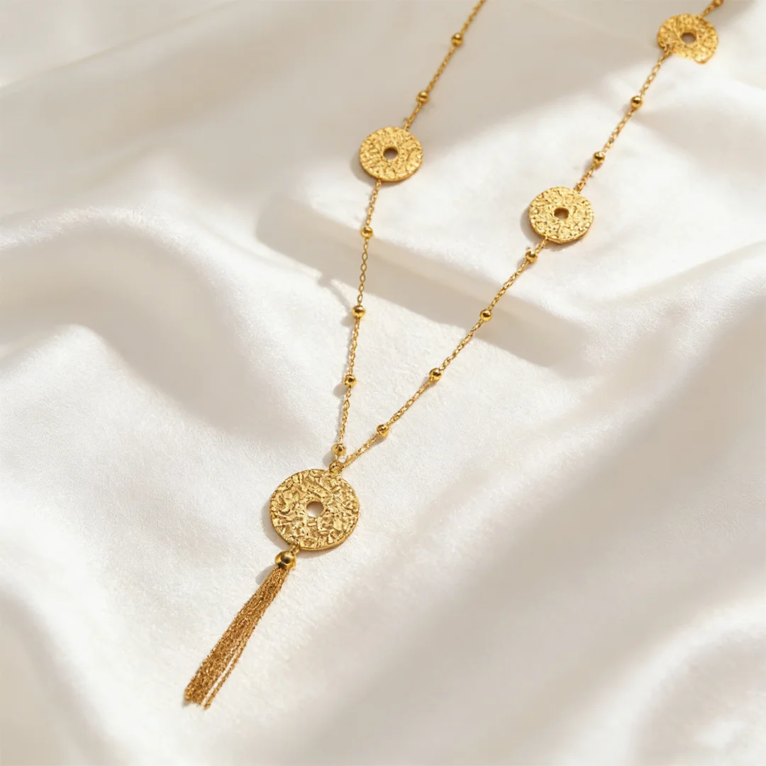 

Hollow Pleated Round Plate Y-shaped Necklace for Women, Stainless Steel Beads Chain Tassel Pendant Necklace, Exotic Jewelry