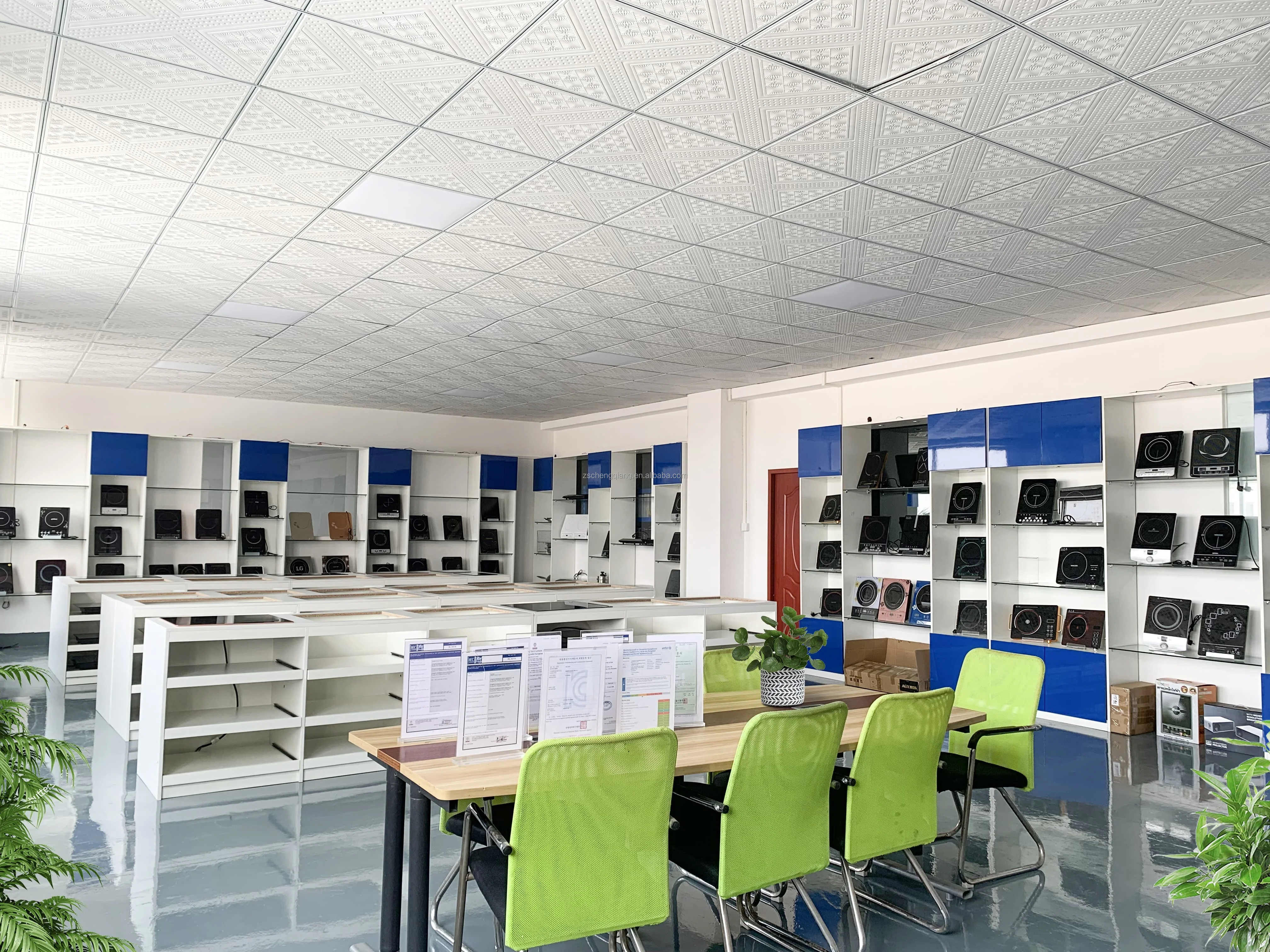 2200W Touch Induction Cooker Portable Table Top for Home Appliance OEM ODM Electric Induction Hob