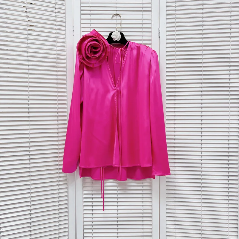 [ZOCI] High Class Celebrity Design Sense V-neck Flower Acetic Acid Silk Face Shirt Split Bubble Sleeve Top