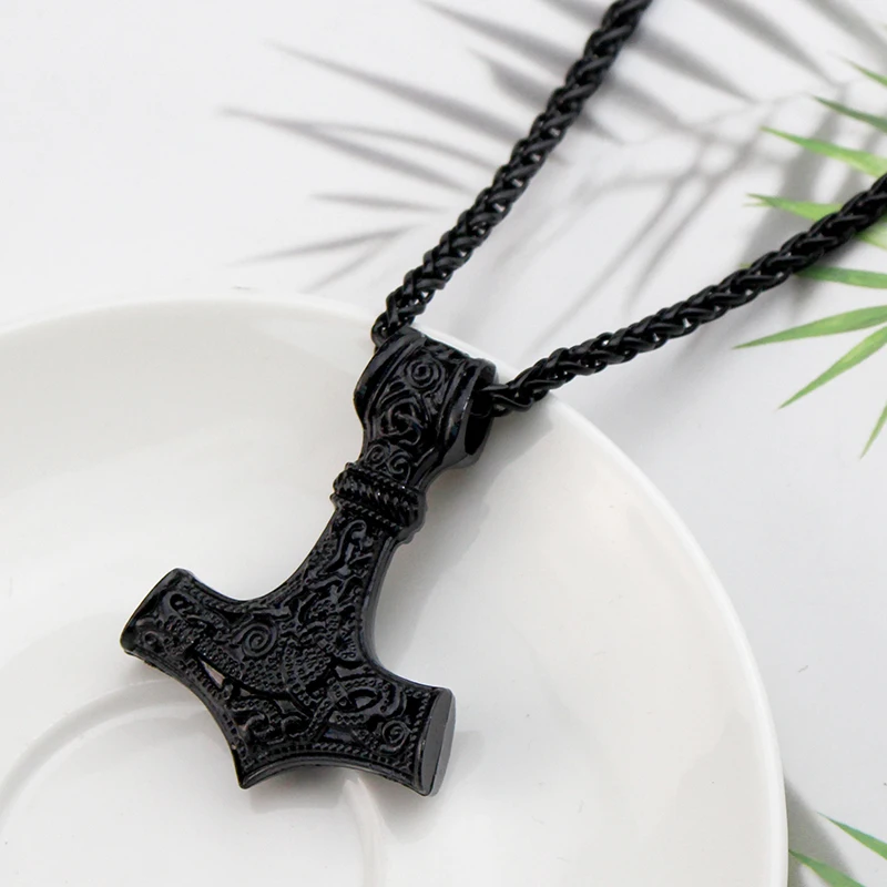 نورس الفايكنج ثور المطرقة Mjolnir الاسكندنافية رون تميمة قلادة سبيكة سلسلة Vegvisir مرساة قلادة الذكور المجوهرات
