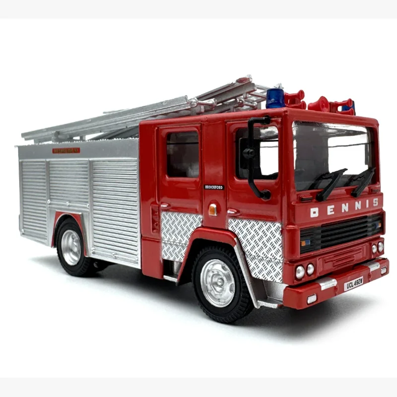 OXFORD 1/76 RS Fire Engine Alloy Car Model Unique Gift Simulation Toy Desktop Creative Static Display