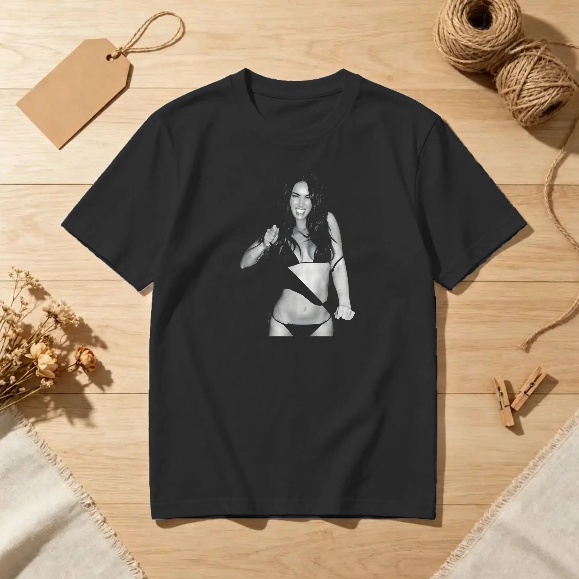 Megan Fox Bikini Men Women's T Shirt  Vintage Tee Shirt Short Sleeve Crewneck T-Shirt Cotton Plus Size Clothes