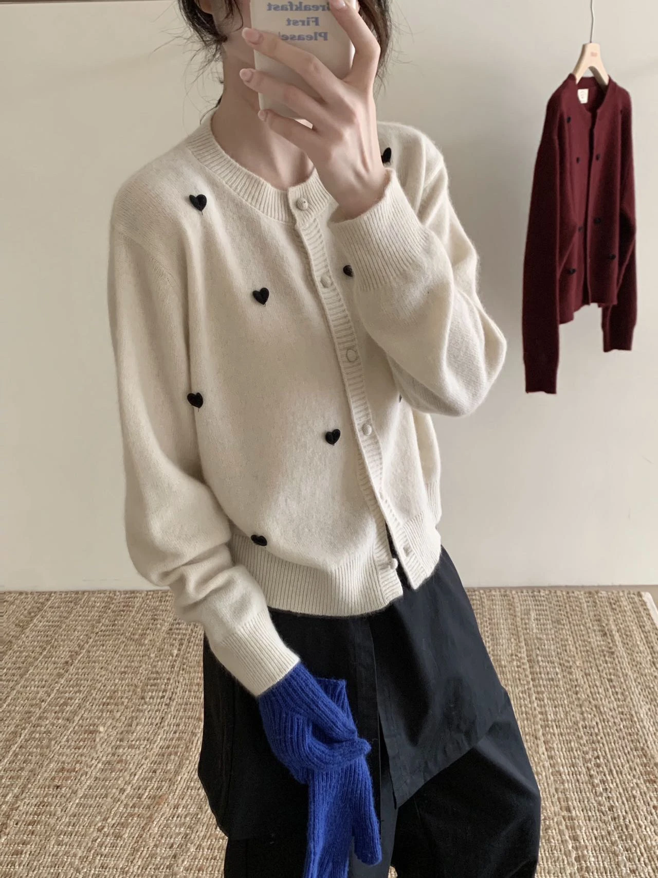 

100% pure wool knitted cardigan women's O-neck sweater fashionable slim fit short style autumn and winter new style full sleeved