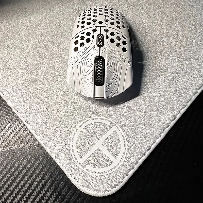 

Игровой коврик для мыши Meow Gaming Gear MGG Ultraerialace Ultraaceaim UA Esports, 1 шт., с грубой текстурой, красный, большой размер