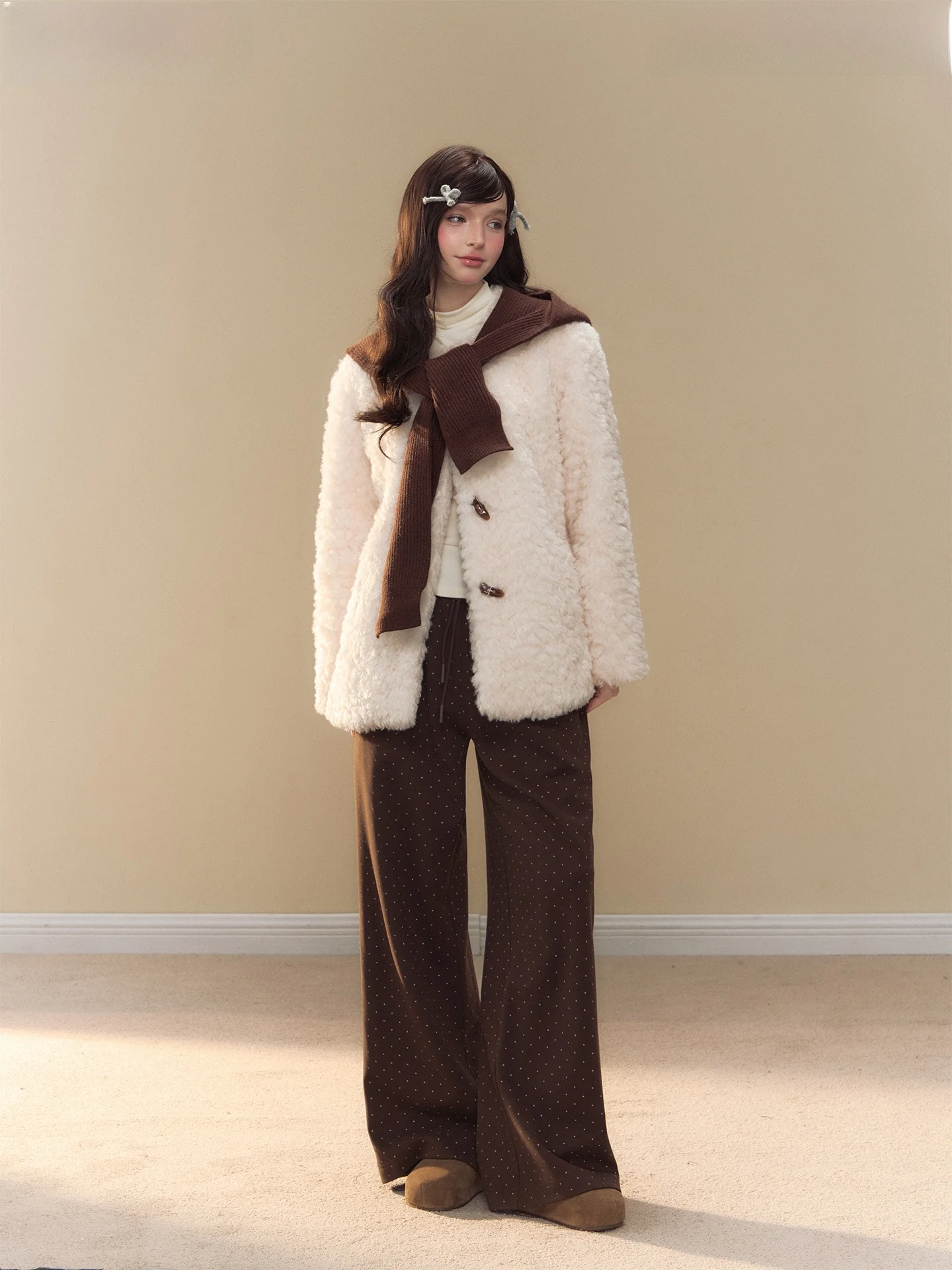 

Lamb Fur awl Jaet Women's Thiened Autumn Winter Original Design Loose Fit Long Sve Polyester Coat with Scarf Set