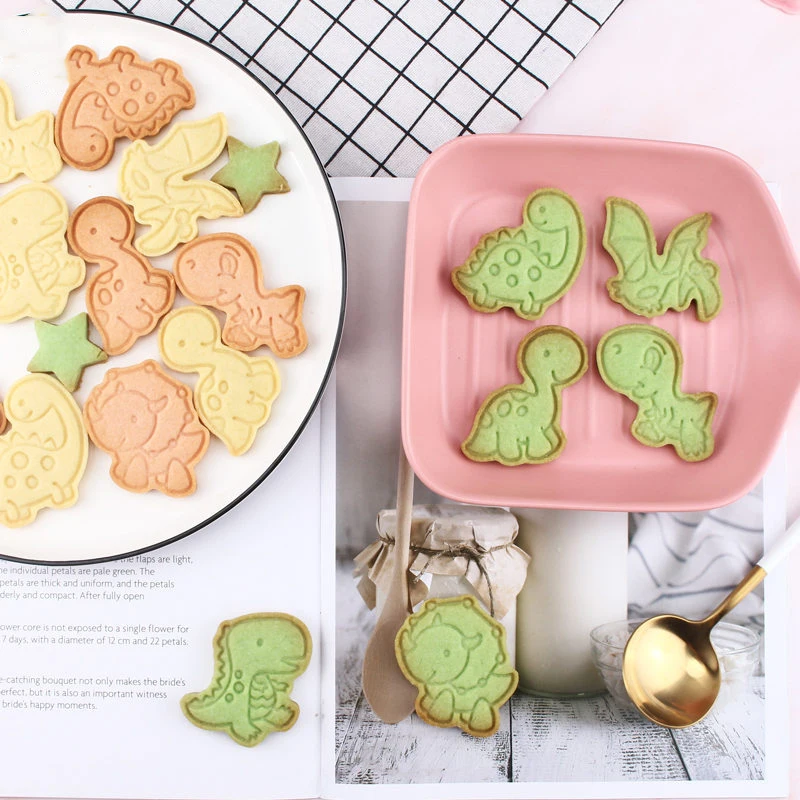 1set Christmas Cookie Cutter Set GingerbreadCartoon cute dinosaur Biscuit Molds DIY Cake Decorating Baking Mould Birthday Party