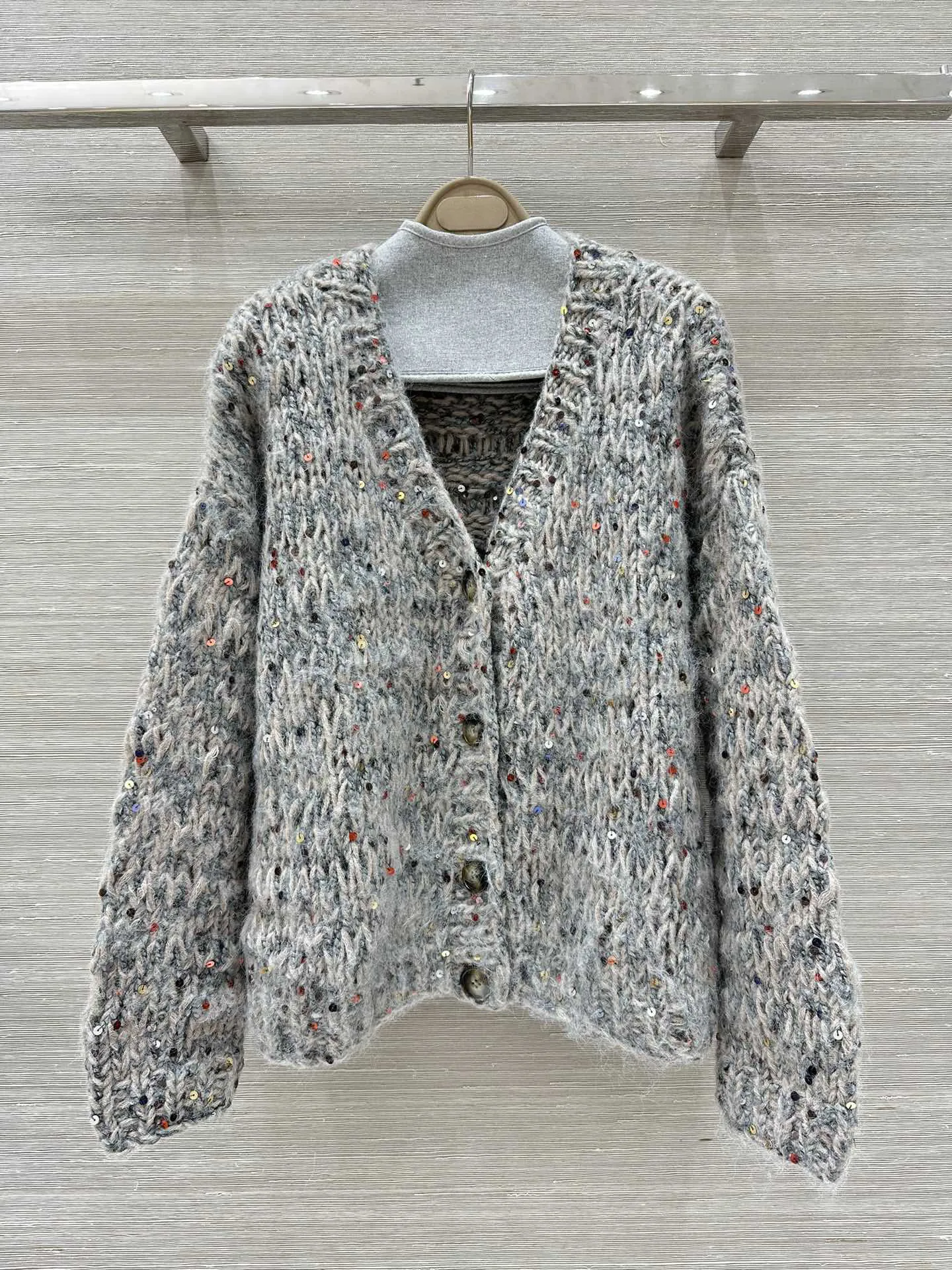 2024 Autumn New Women's Clothing Embroidered cardigan jacket with shimmering crochet and beaded embroidery 0822