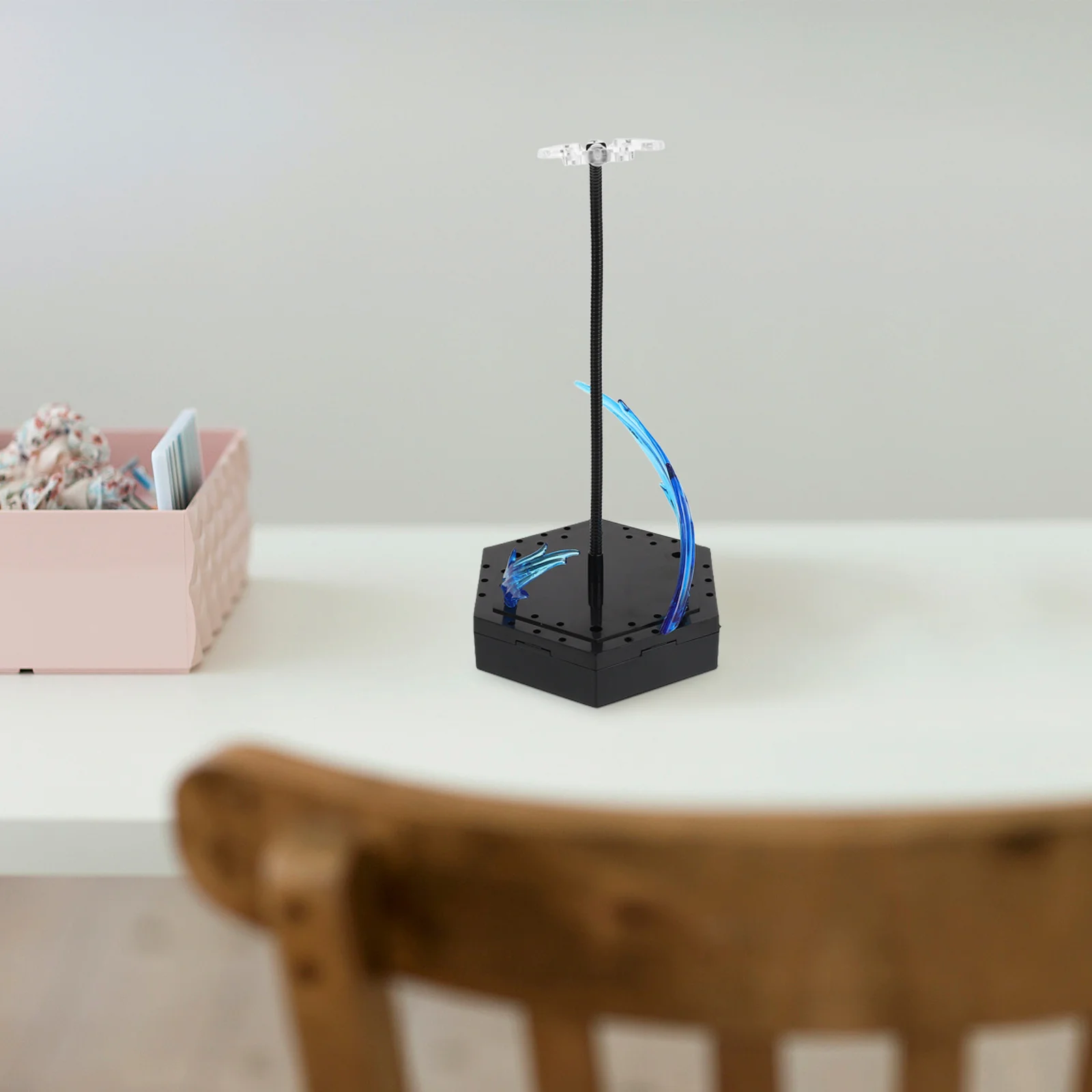 

Snake Bone Action Figure Support Stand Adjustable Flexible Holder for Anime Display Effect Base Rack