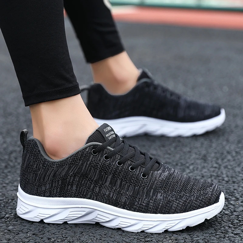 

Men Running Shoes Light Mesh Walking Sneakers Fitness Sports Flats Comfortable Breathable Black Big Size 38-45 Loafers